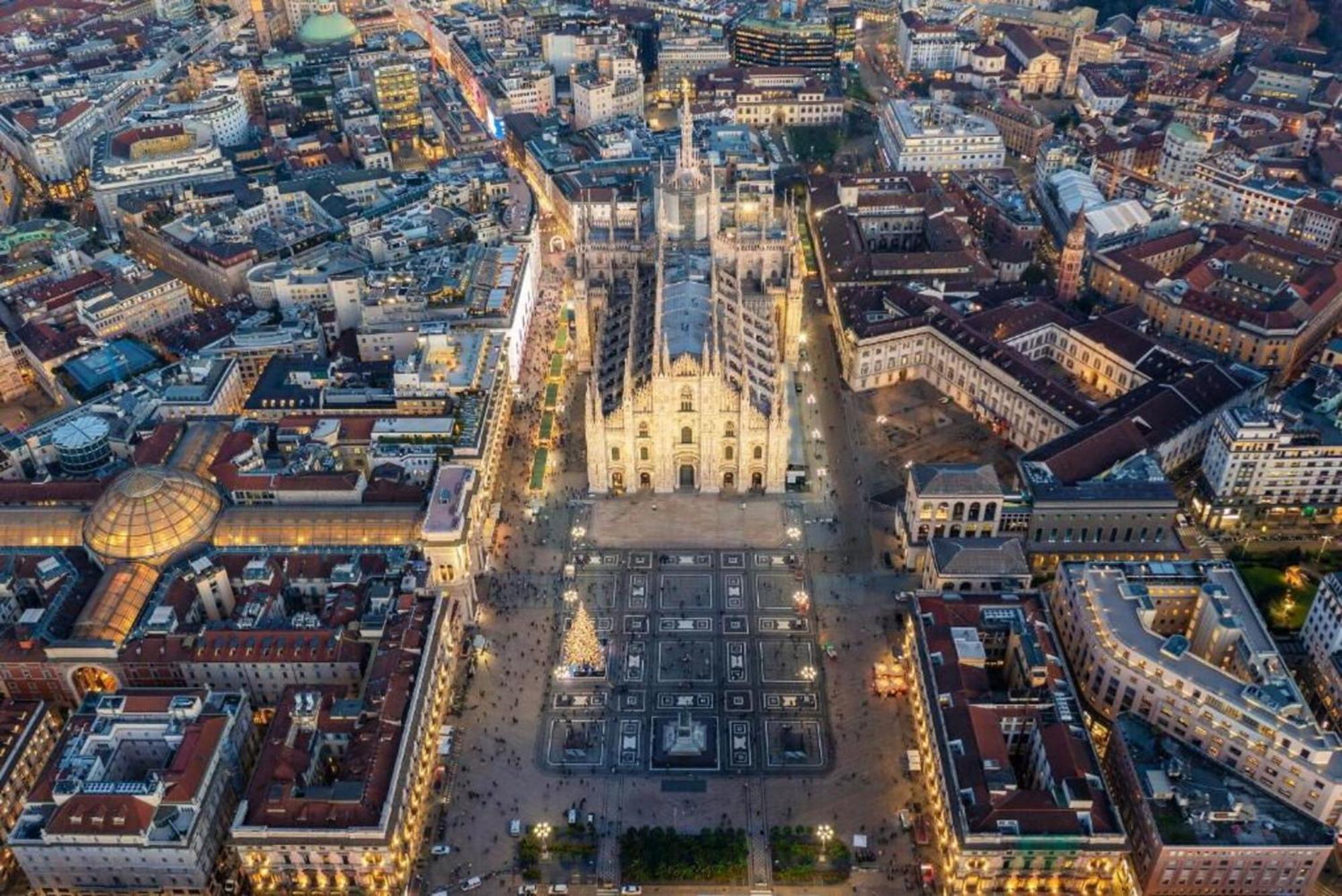 Apartamento Luxury Fieramilano-duomo Wifi&netflix Milán
